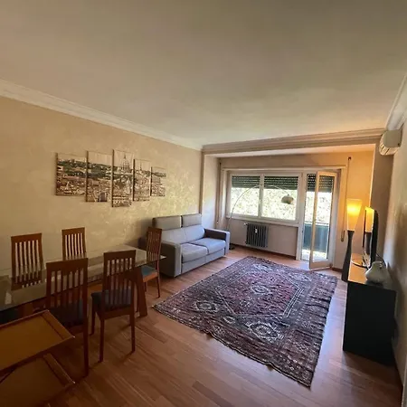 Appartement Vatican Bright Flat